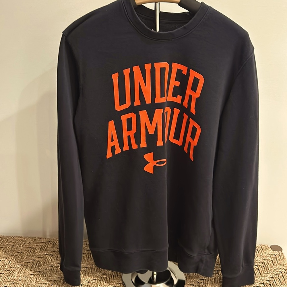 Under Armour Women’s Loose Fit Sweatshirt